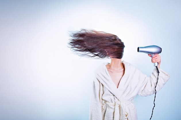 hoesten Artistiek creëren Haare föhnen wie beim Friseur – jetzt ein Kinderspiel.