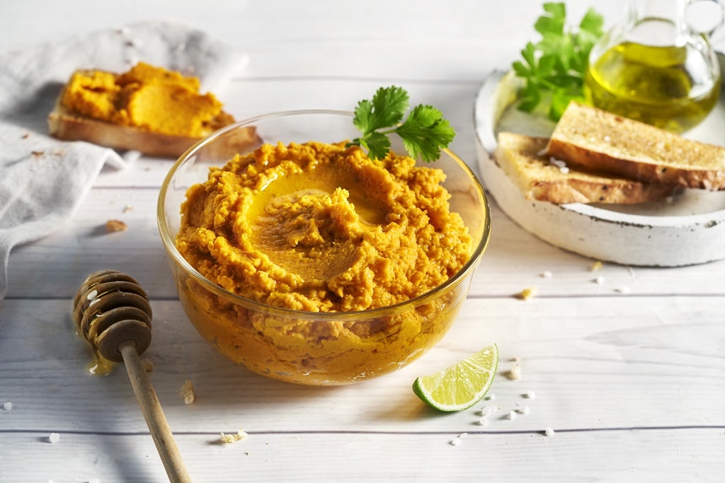 Veganes Karotten-Hummus. – Panasonic Experience