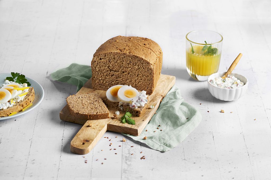Brot aus Dinkelvollkornmehl. Mit Leinsamen. – Panasonic Experience
